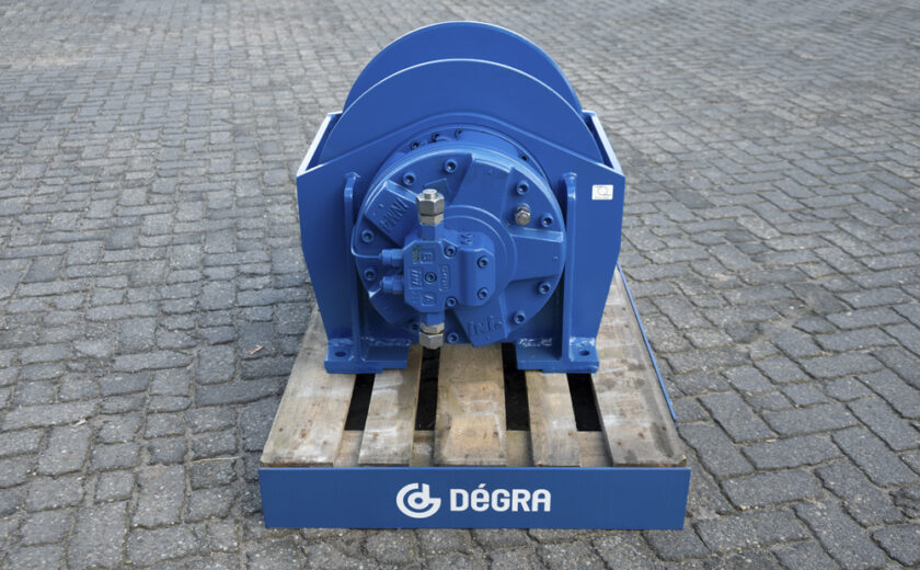 Marine hydraulics