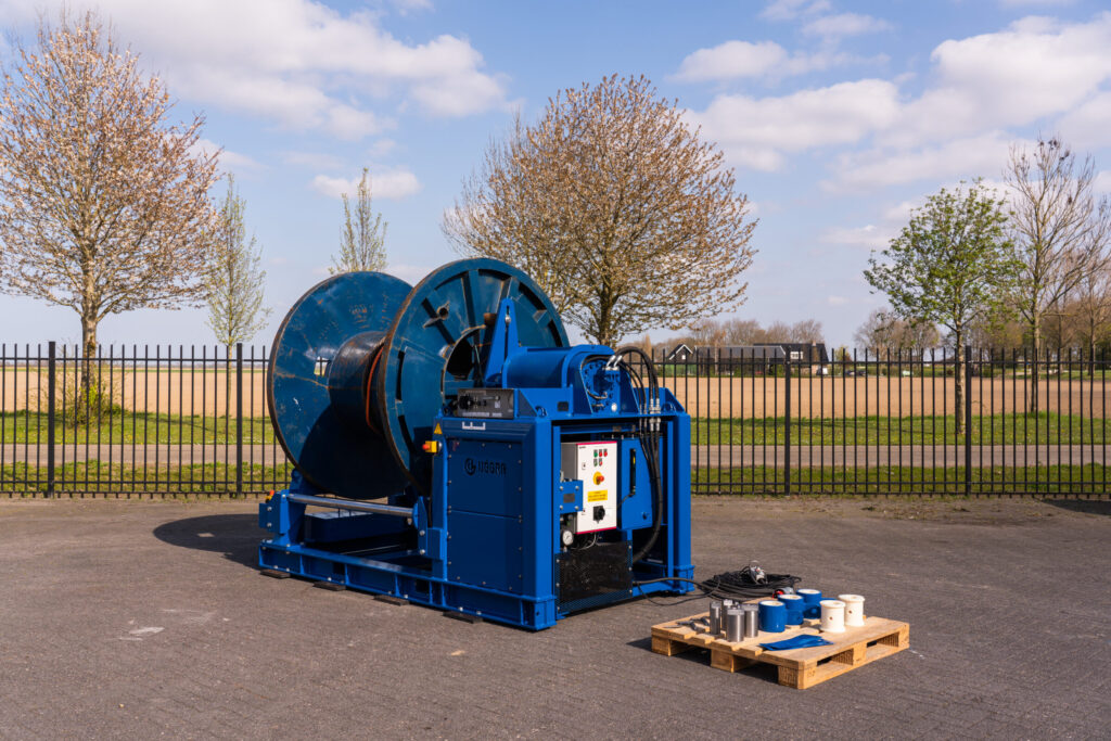Hydraulic Winches and Engineering DÉGRA
