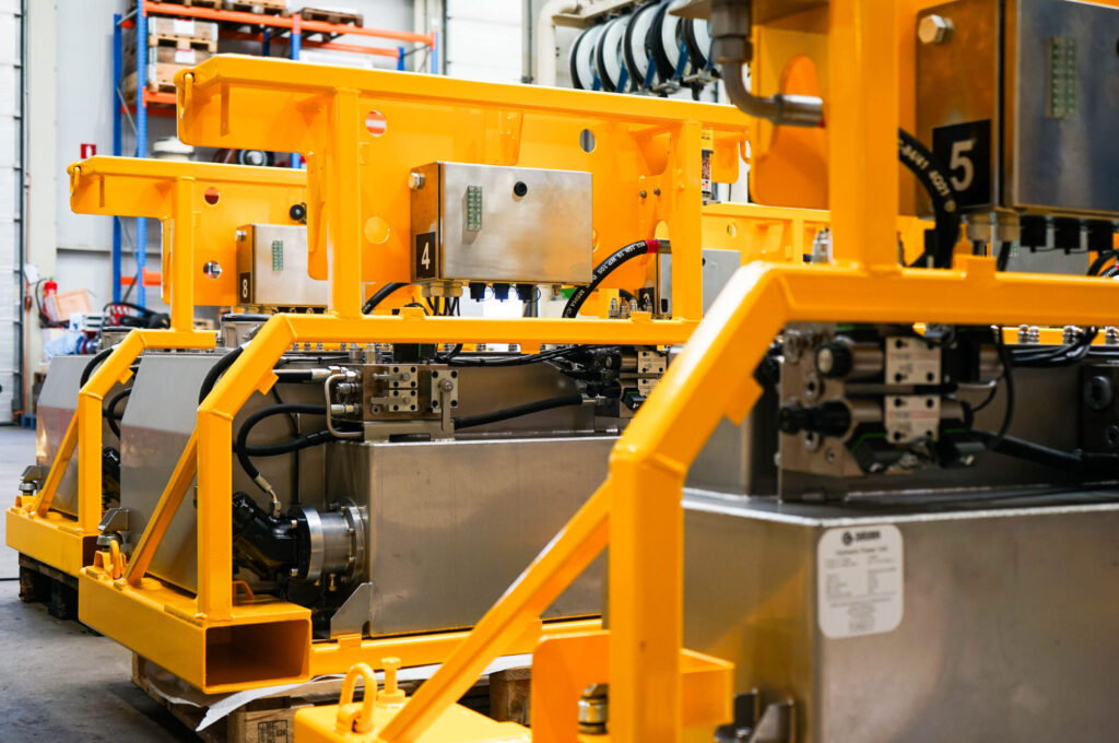 Hydraulic power pack, control engineering